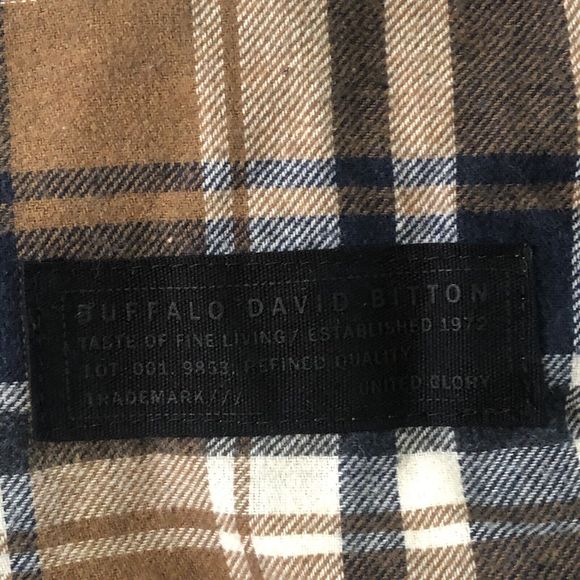 David Bitton Buffalo Brown Plaid Flannel Button Up Shacket Mens Medium Fleece - Picture 5 of 13